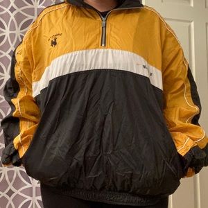 Wyoming nike jacket💛